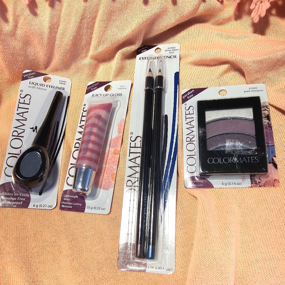 2/$20 COLORMATES Makeup Bundle